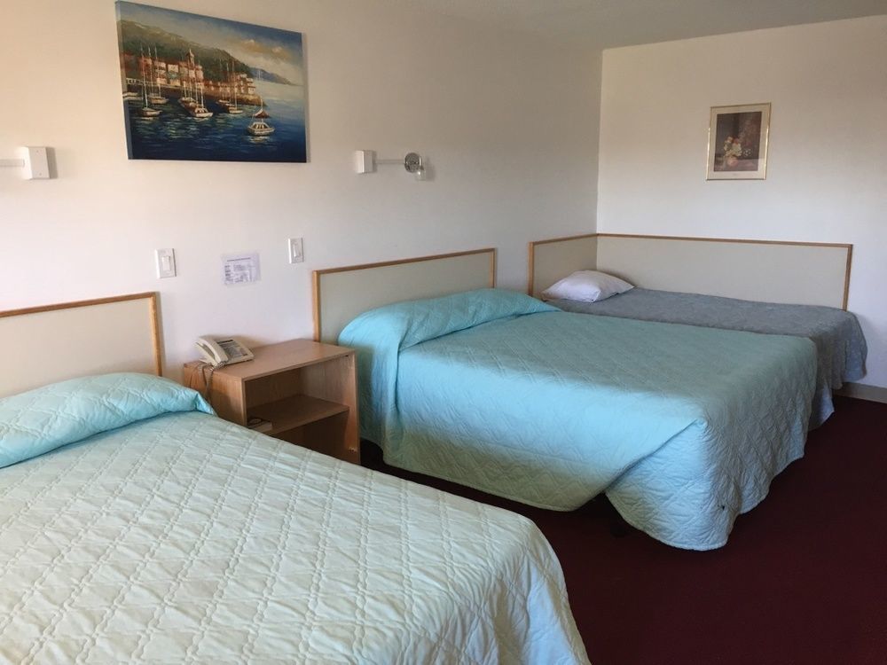 Voyageur Motel Θάντερ Μπέι Εξωτερικό φωτογραφία