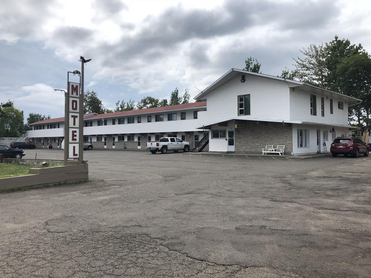 Voyageur Motel Θάντερ Μπέι Εξωτερικό φωτογραφία