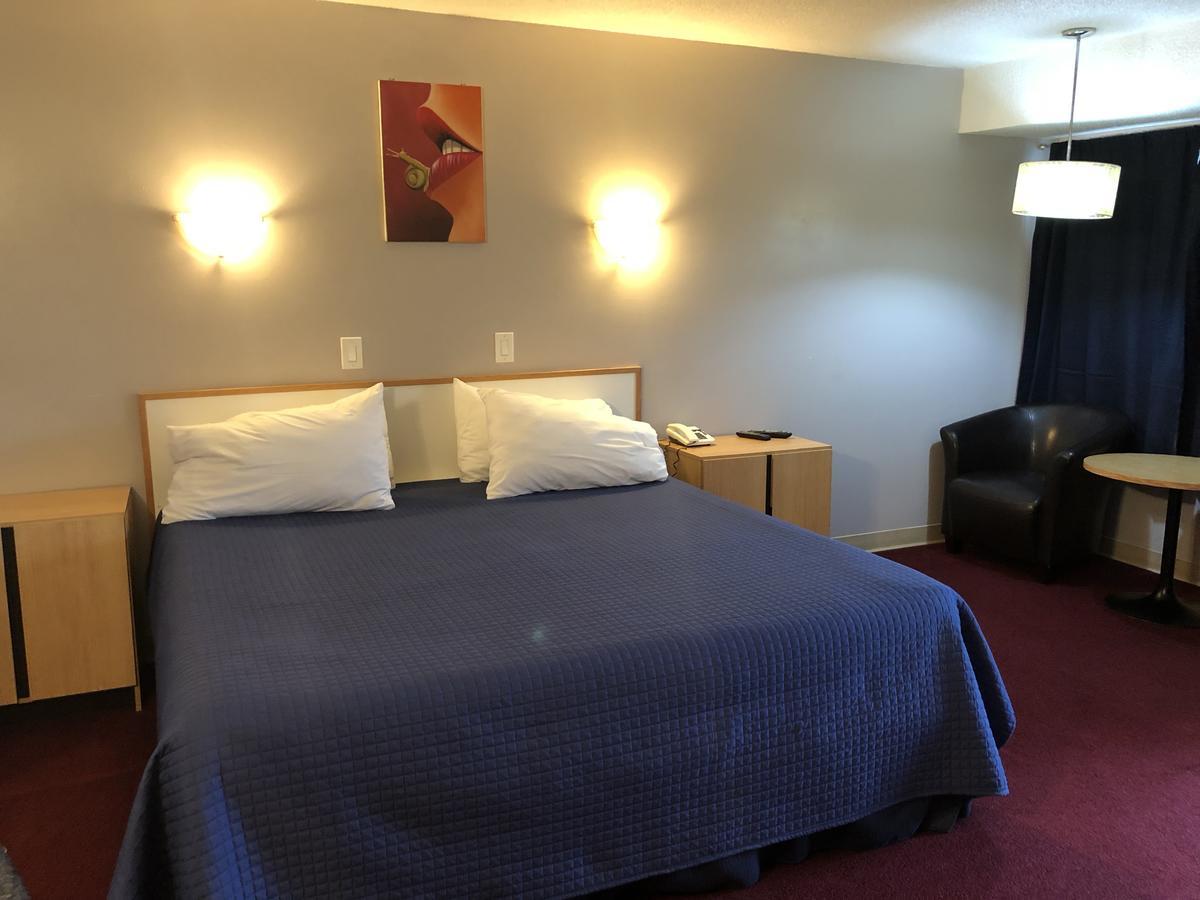 Voyageur Motel Θάντερ Μπέι Εξωτερικό φωτογραφία