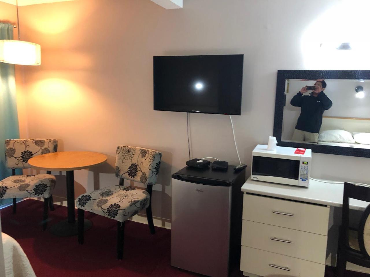 Voyageur Motel Θάντερ Μπέι Εξωτερικό φωτογραφία