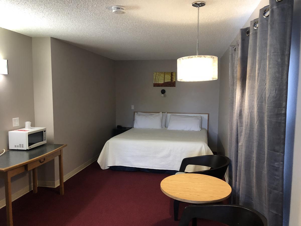 Voyageur Motel Θάντερ Μπέι Εξωτερικό φωτογραφία